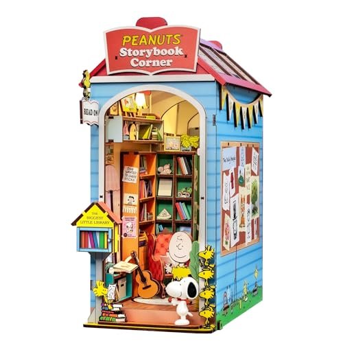 Peanuts Storybook Corner - Image 1