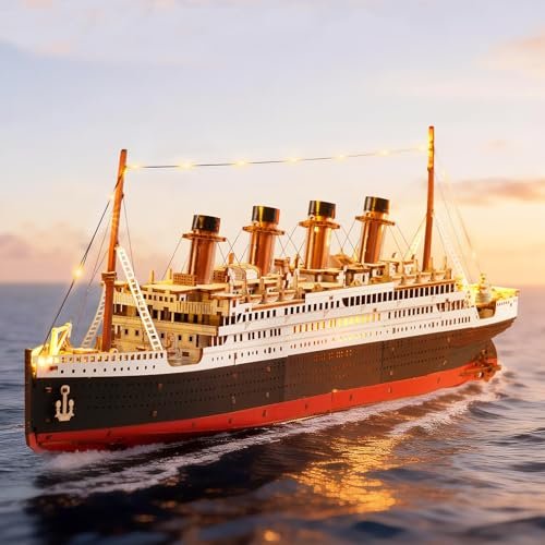 Titanic Model with LED Lights